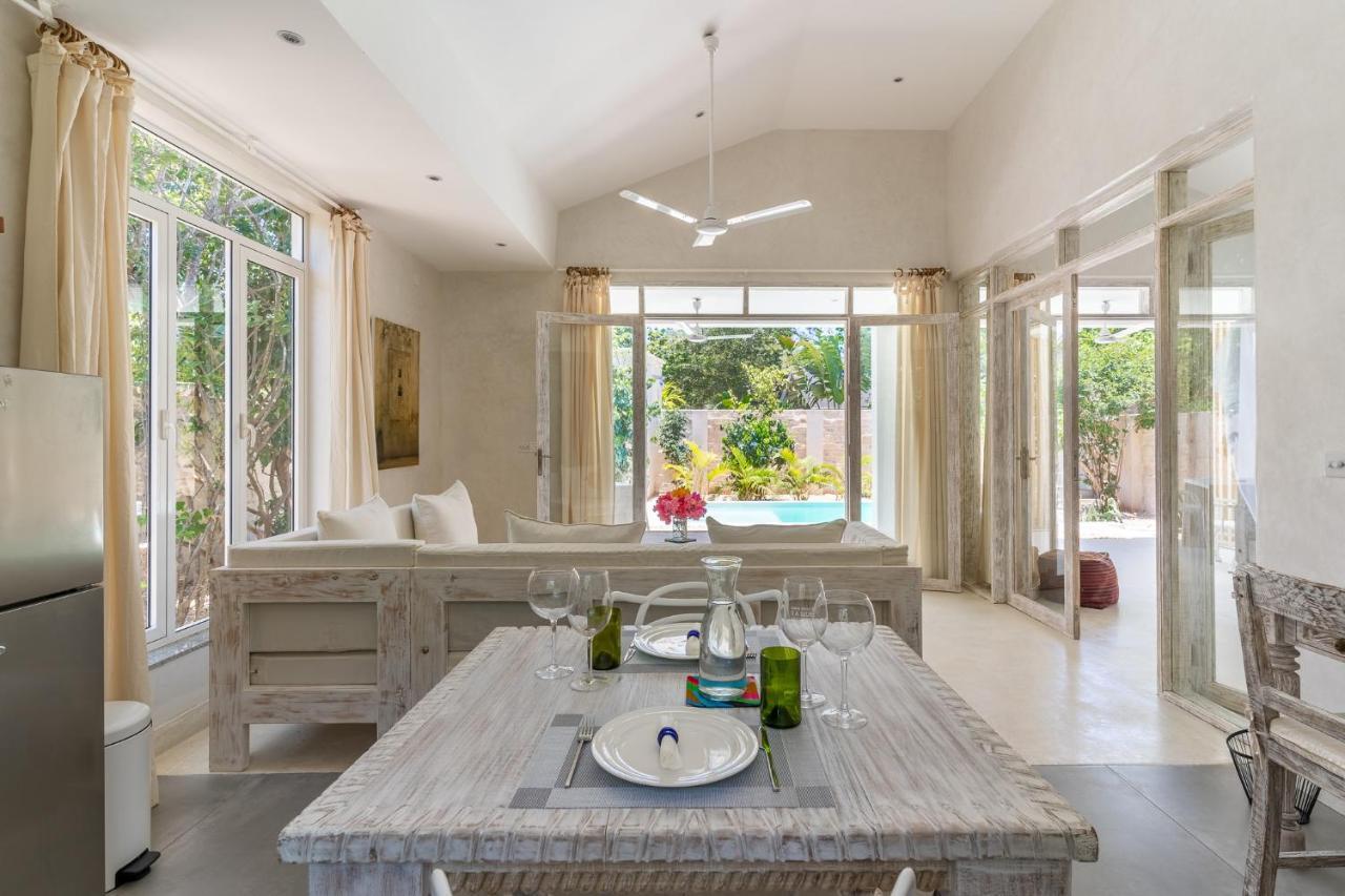 דיאני ביץ' Saffron Villas מראה חיצוני תמונה