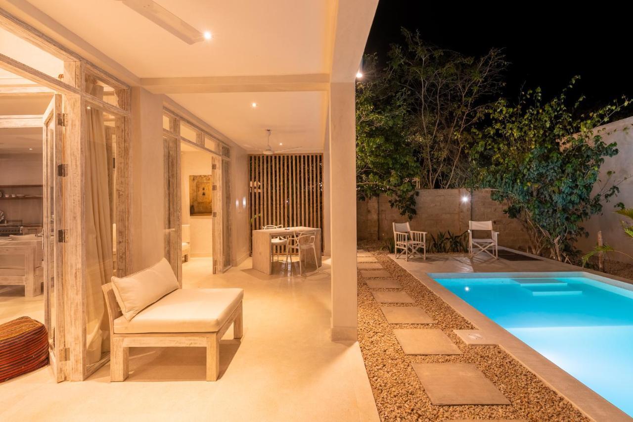 דיאני ביץ' Saffron Villas מראה חיצוני תמונה