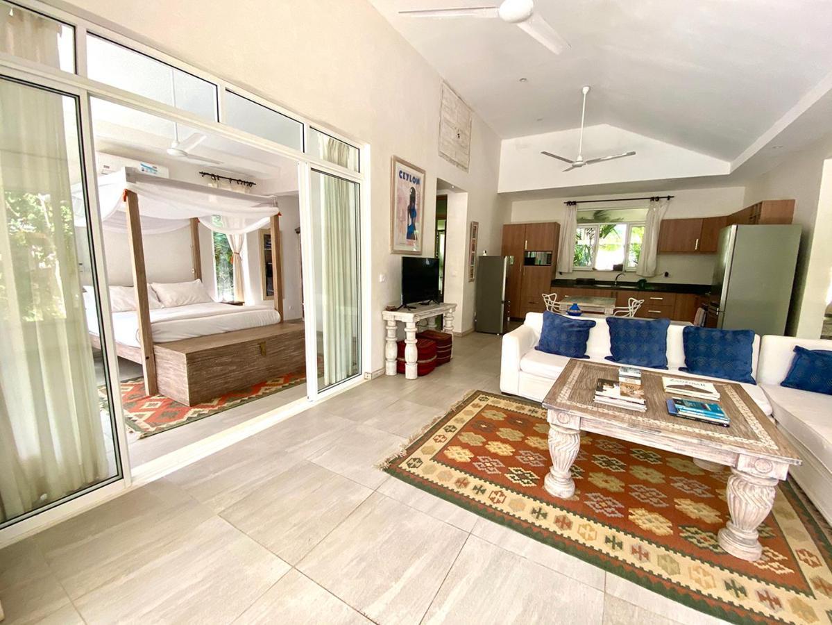 דיאני ביץ' Saffron Villas מראה חיצוני תמונה